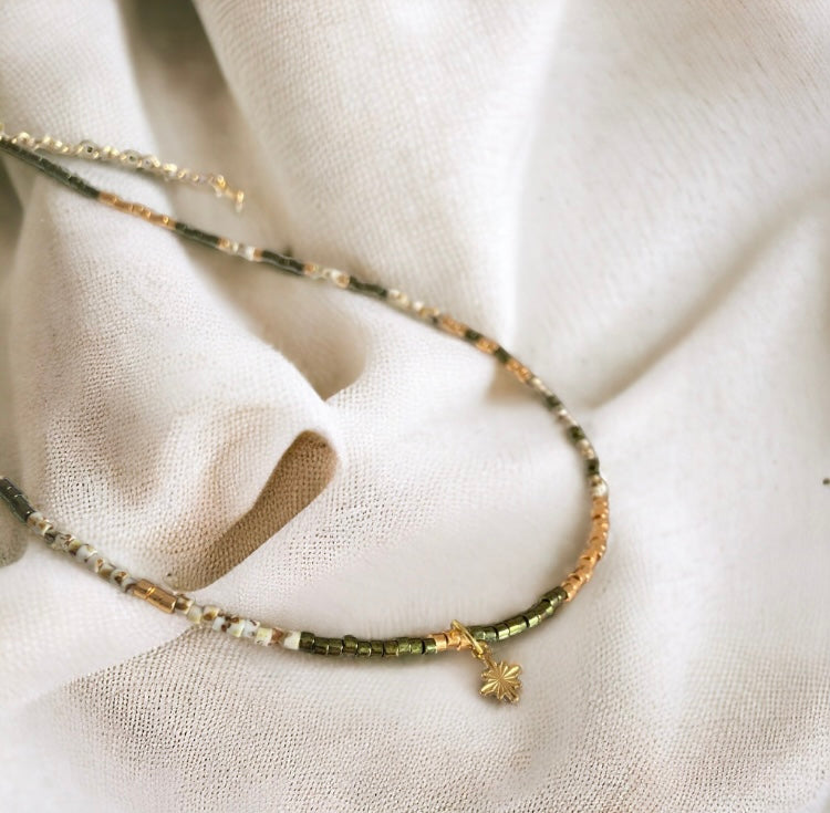 Collier miyuki Olivine ras de cou collier minimaliste pour femme