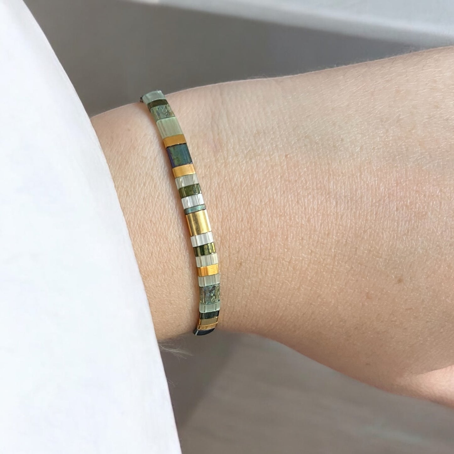 Bracelet de perles plates pour femmes