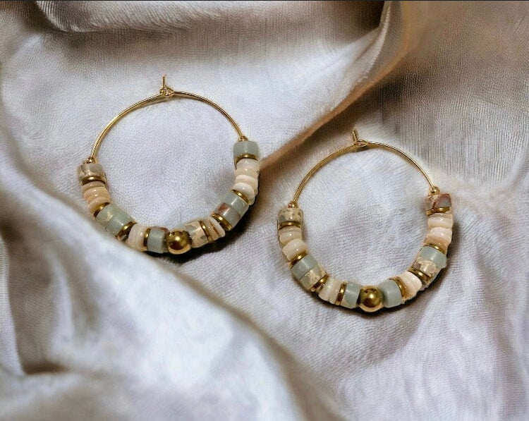 Boucles Précieuses |
Paloma en acier inoxydable et pierres semi précieuses