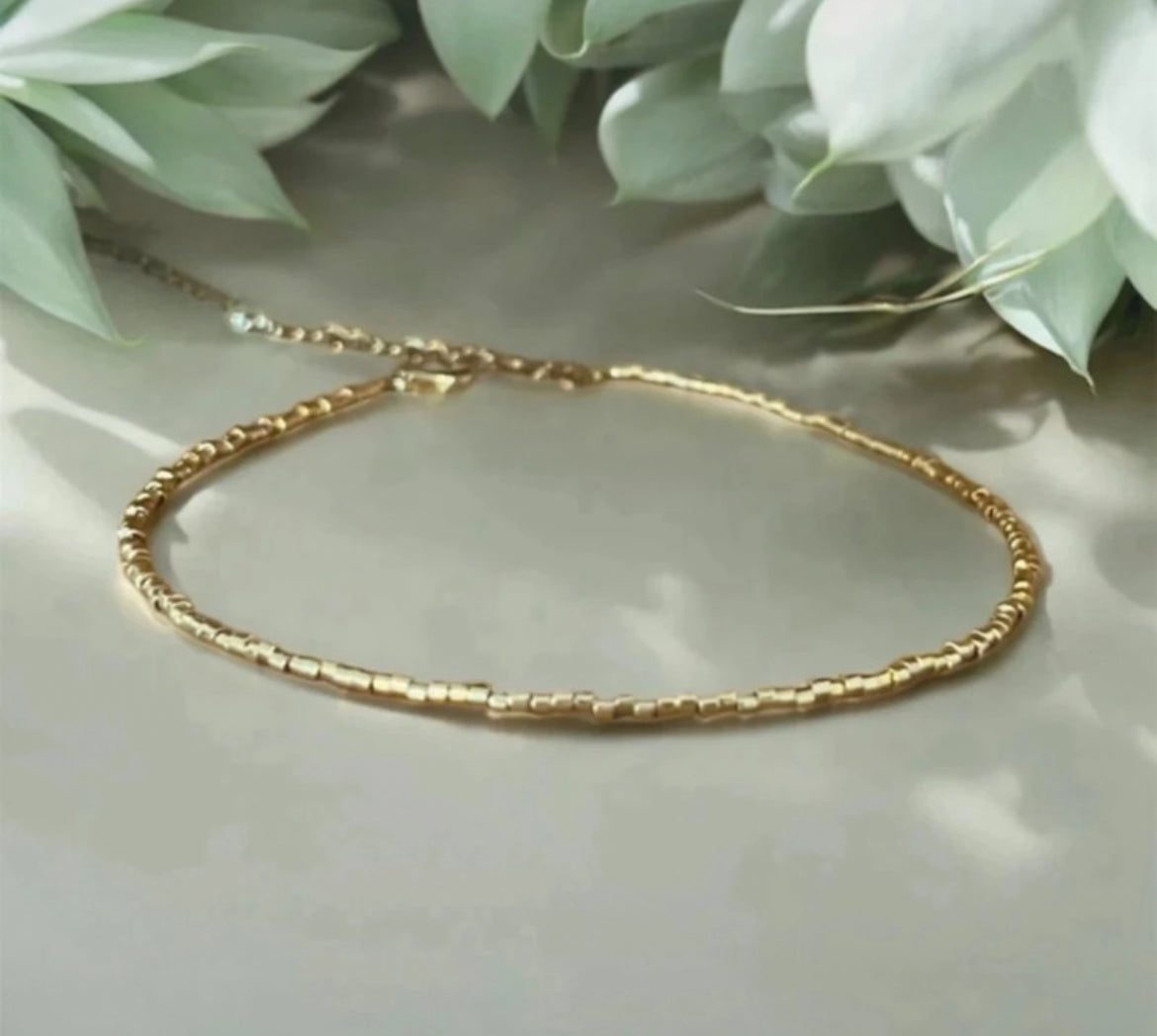 Éclat Sablé | Bracelet de cheville Miyuki & acier inoxydable