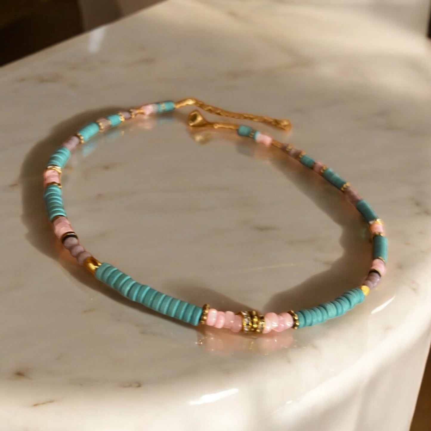 Collier précieux | Lunibelle , turquoise, nacre et cristaux lumineux