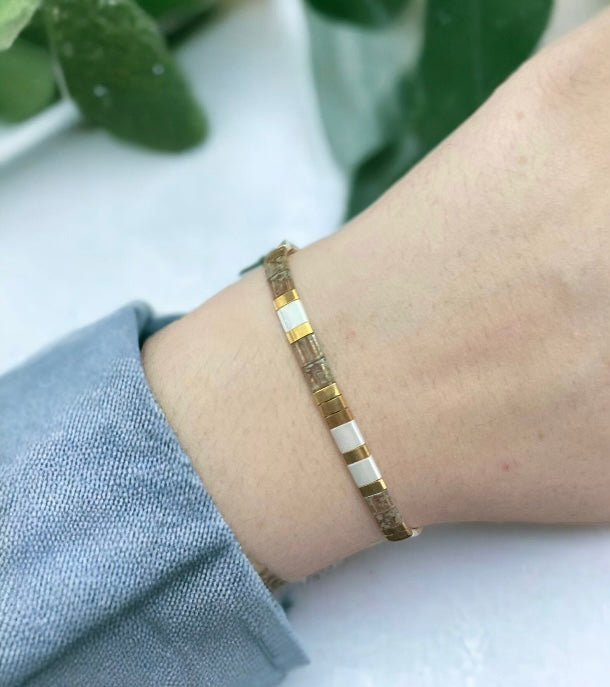 Parure Alba , boucles d’oreilles et bracelets Miyuki Tila , perles japonaises et acier inoxydable