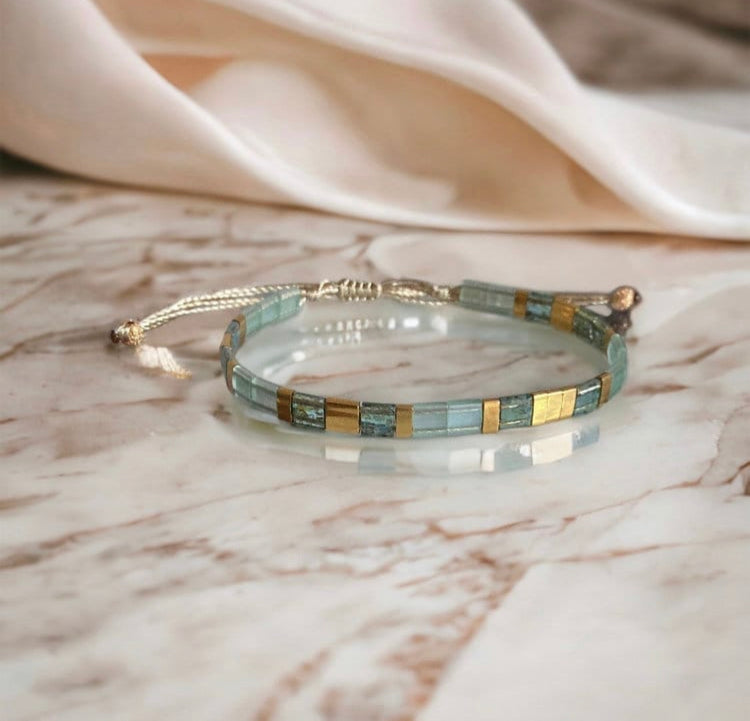 Parure Juliette , boucles d’oreilles et bracelets Miyuki Tila , perles japonaises et acier inoxydable
