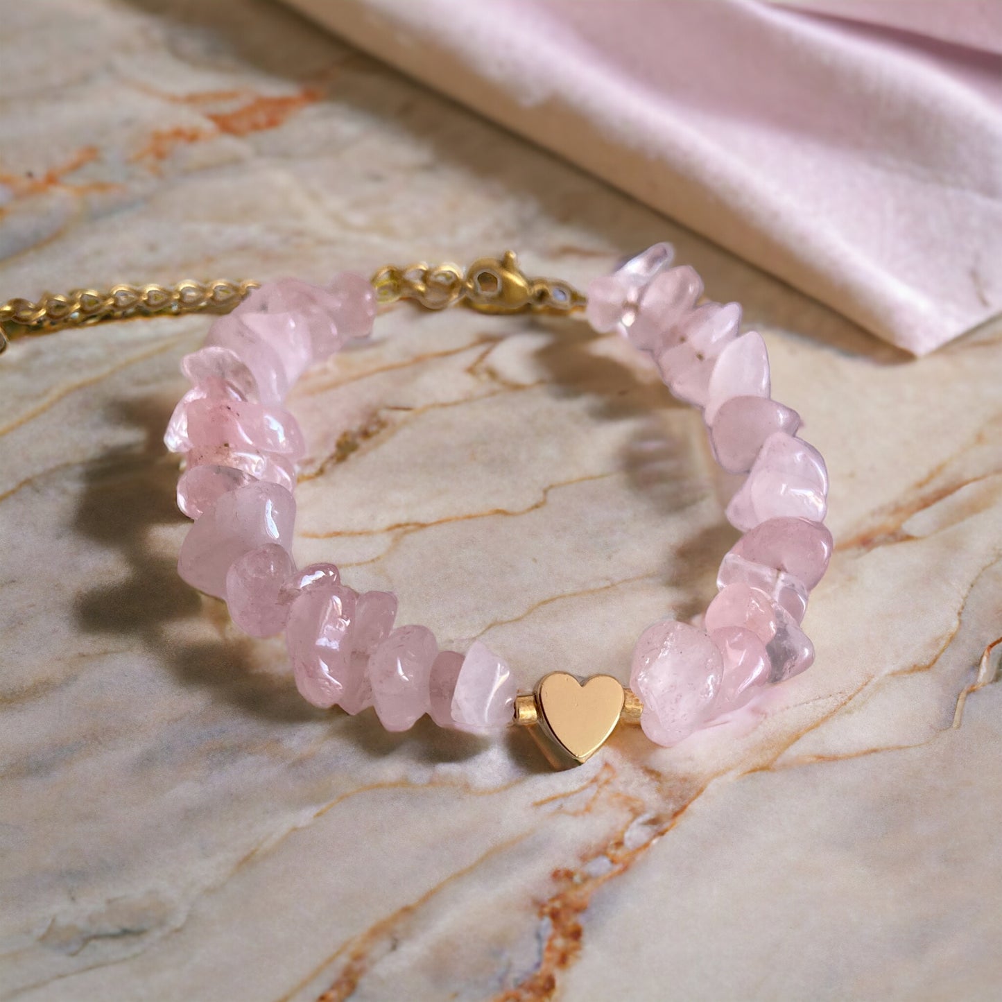 Bracelet précieux : Alizée , bracelet de quartz rose et hématite