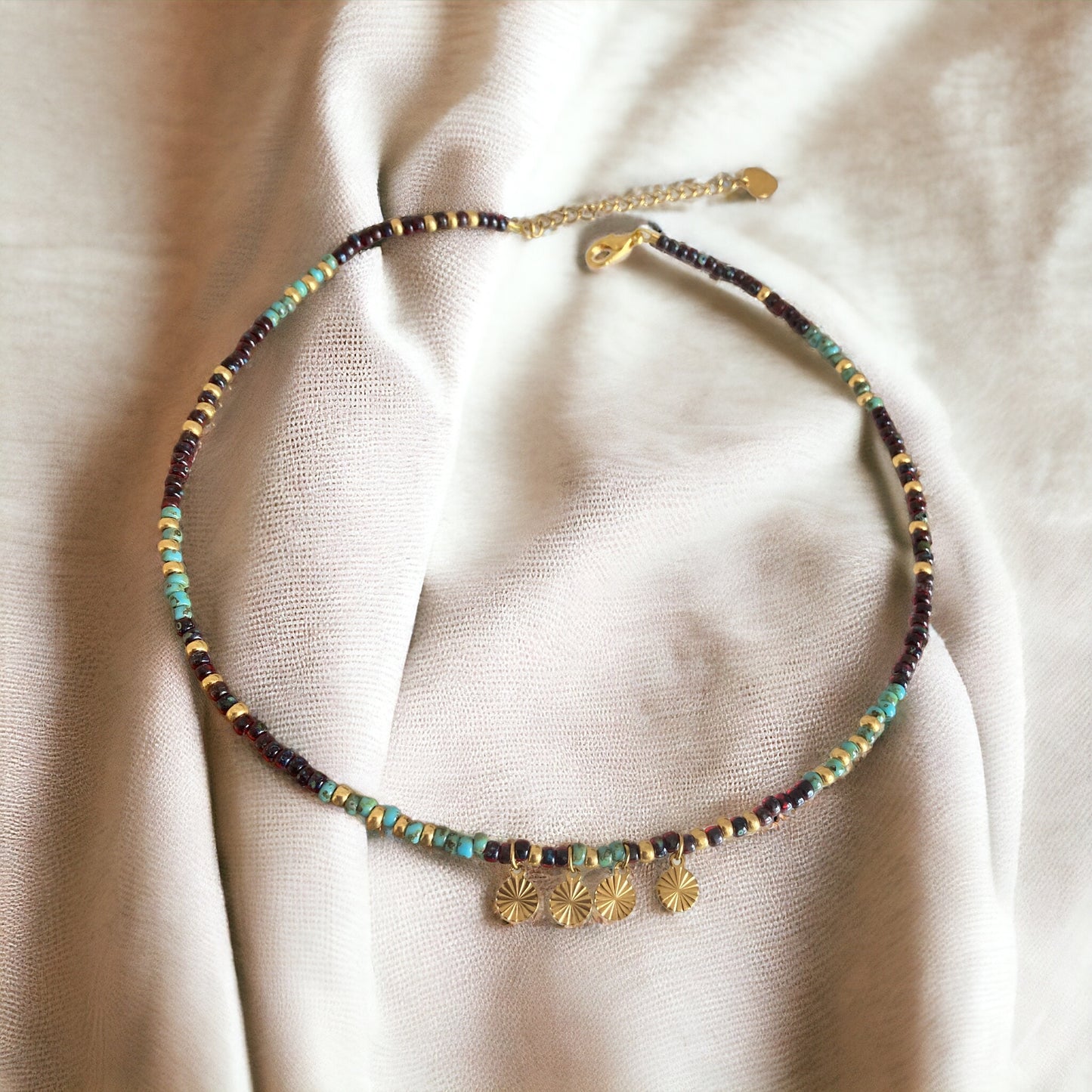 Collier Miyuki : Zaïra , collier bohème de perles de rocailles miyuki et pampilles