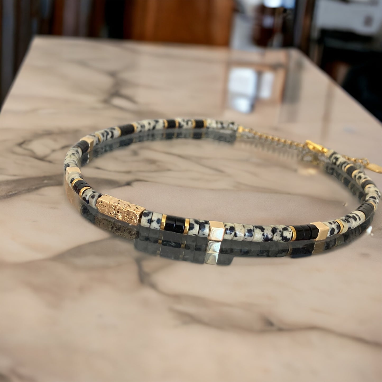 Collier précieux | Aria , collier heishi jaspe dalmatien et onyx noir