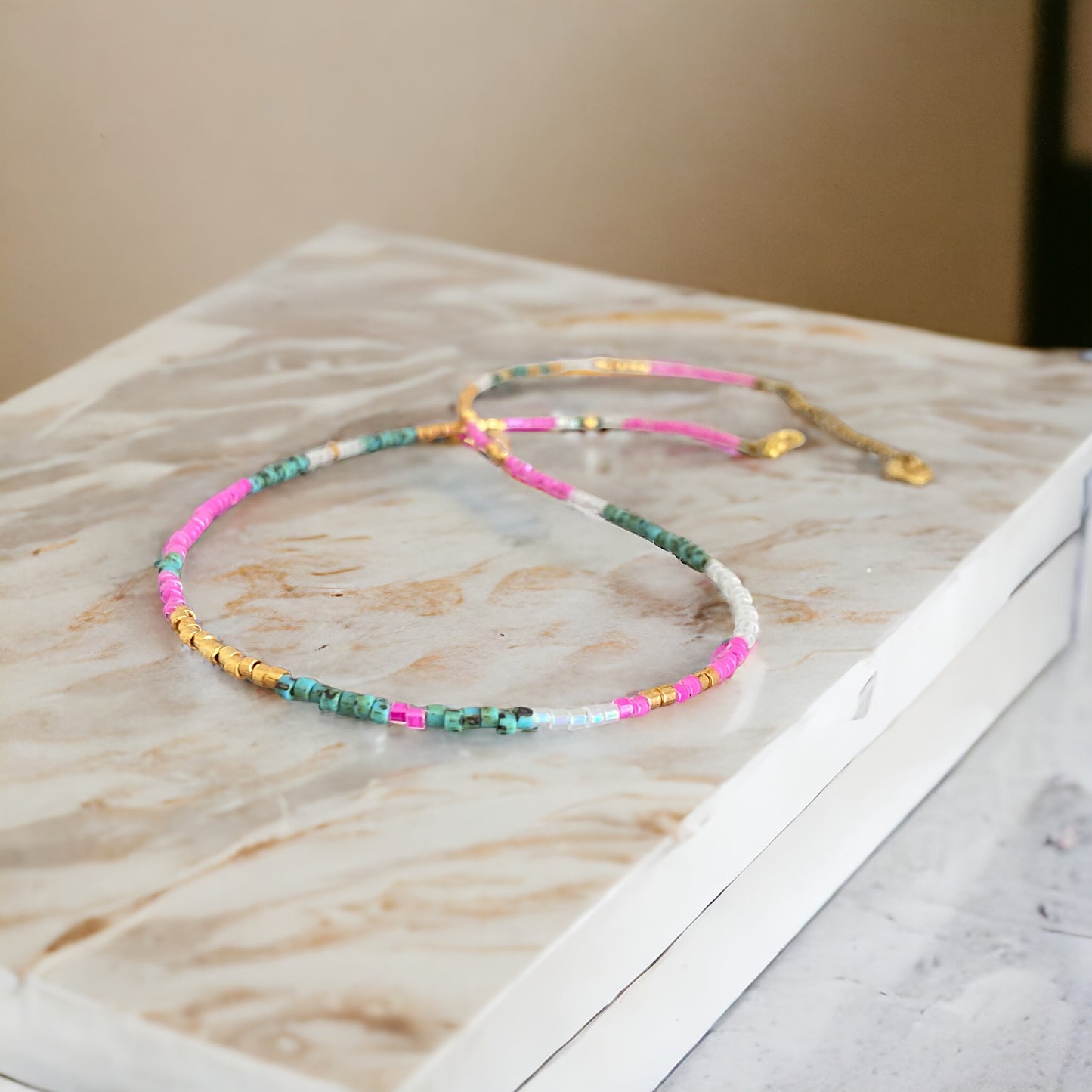 Collier Miyuki : Azurine | Choker de perles minuscules coloré