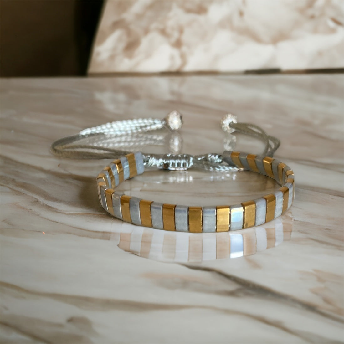 Bracelet Miyuki Lexie , bracelet miyuki tila boho chic sur fil de soie