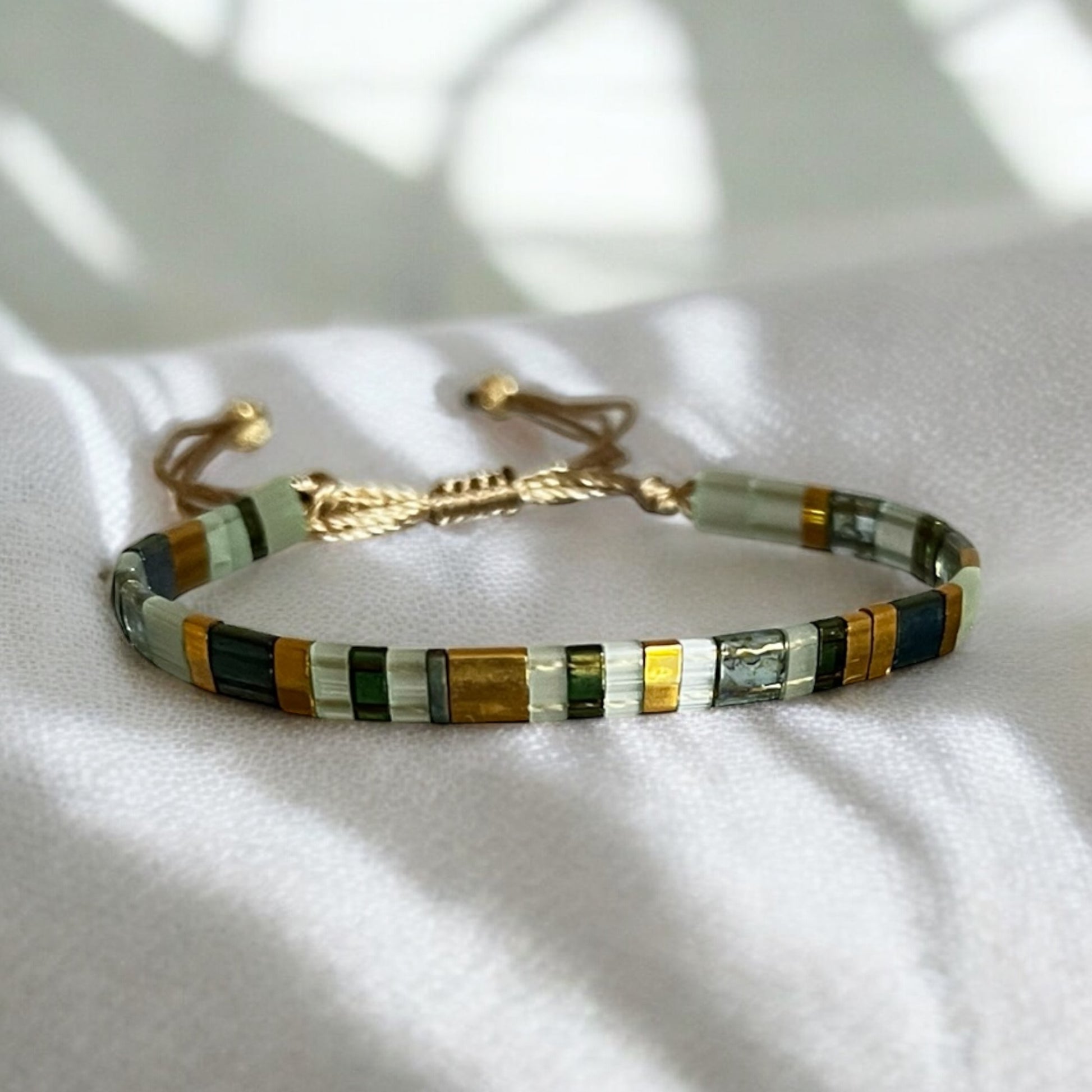 Bracelet de perles vertes pour femmes