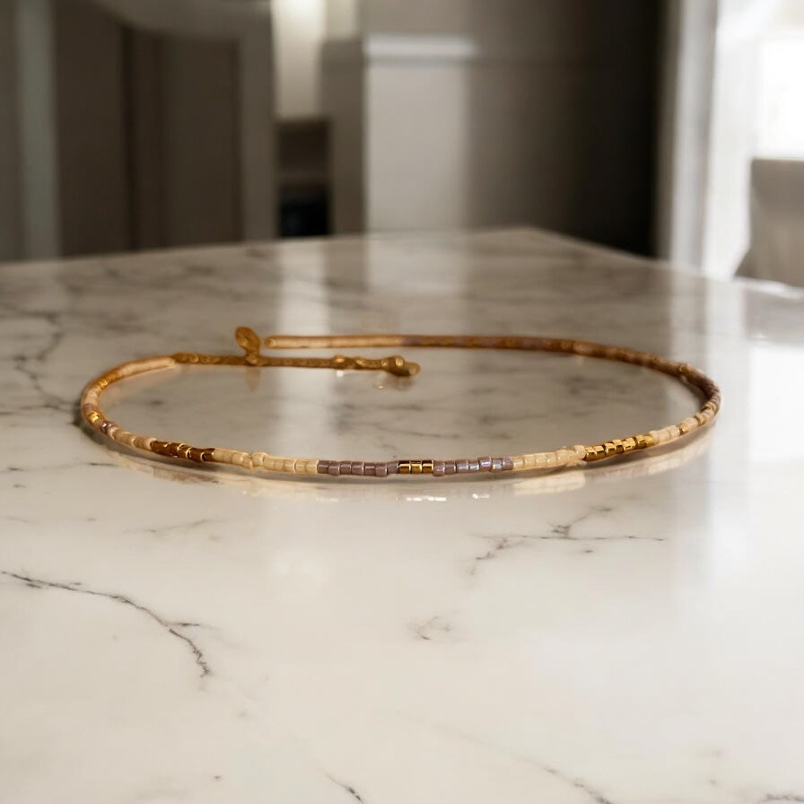 Collier Miyuki : Brume de Lavande | collier de perles minimaliste pour femmes