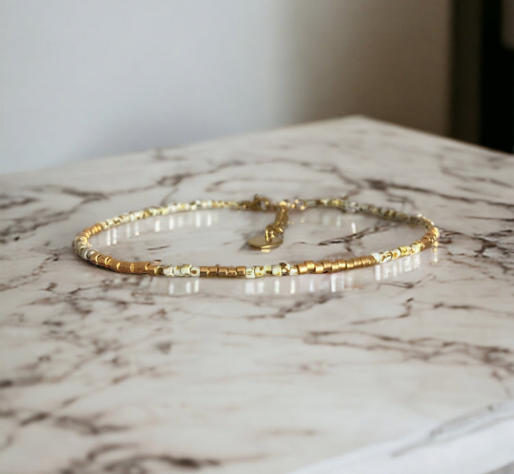 Louisa | Bracelet de cheville Miyuki beige et or