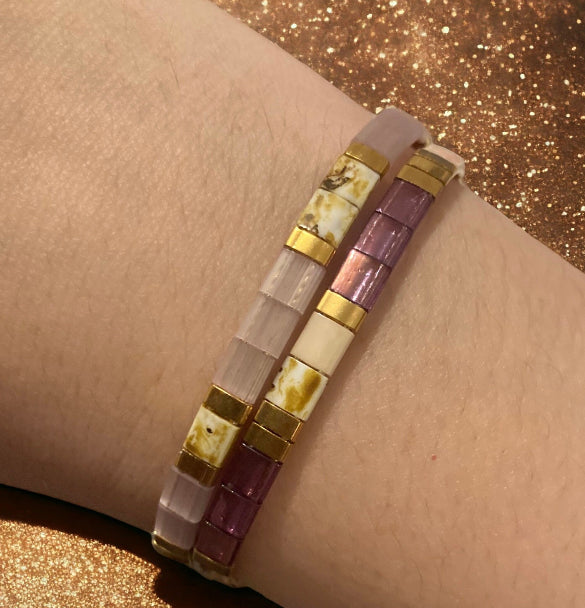 Miyuki bracelet: Lila set of two miyuki tila bracelets