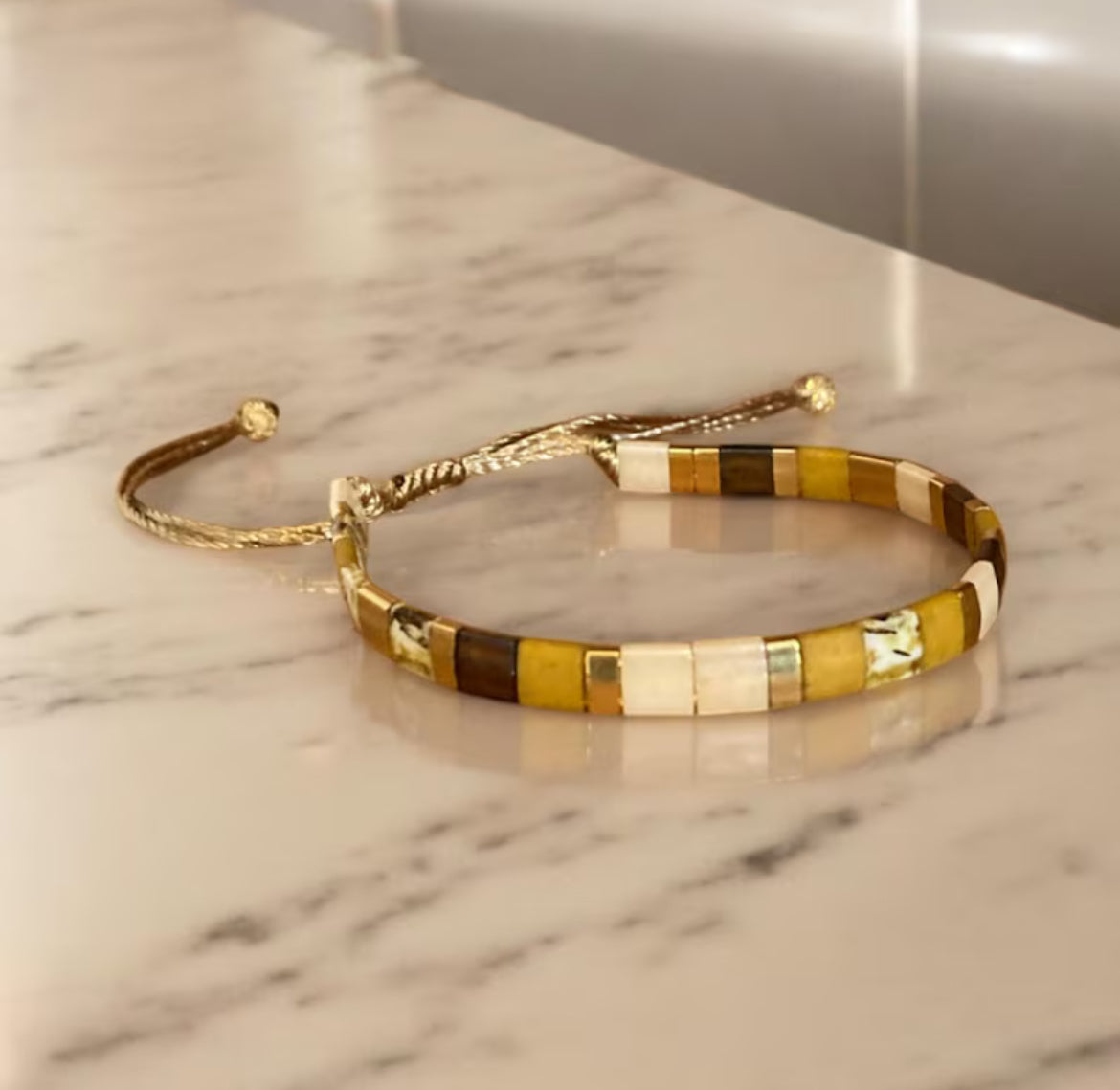 Bracelet Miyuki : Esmée, bracelet Miyuki Tila sur fil de soie