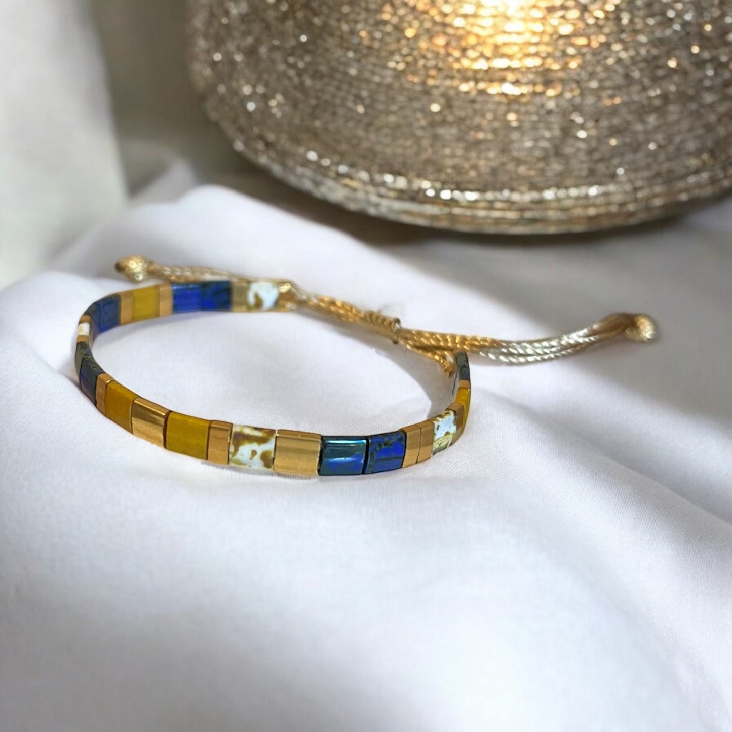 Bracelet Miyuki : Mëora , bracelet Miyuki Tila sur fil de soie
