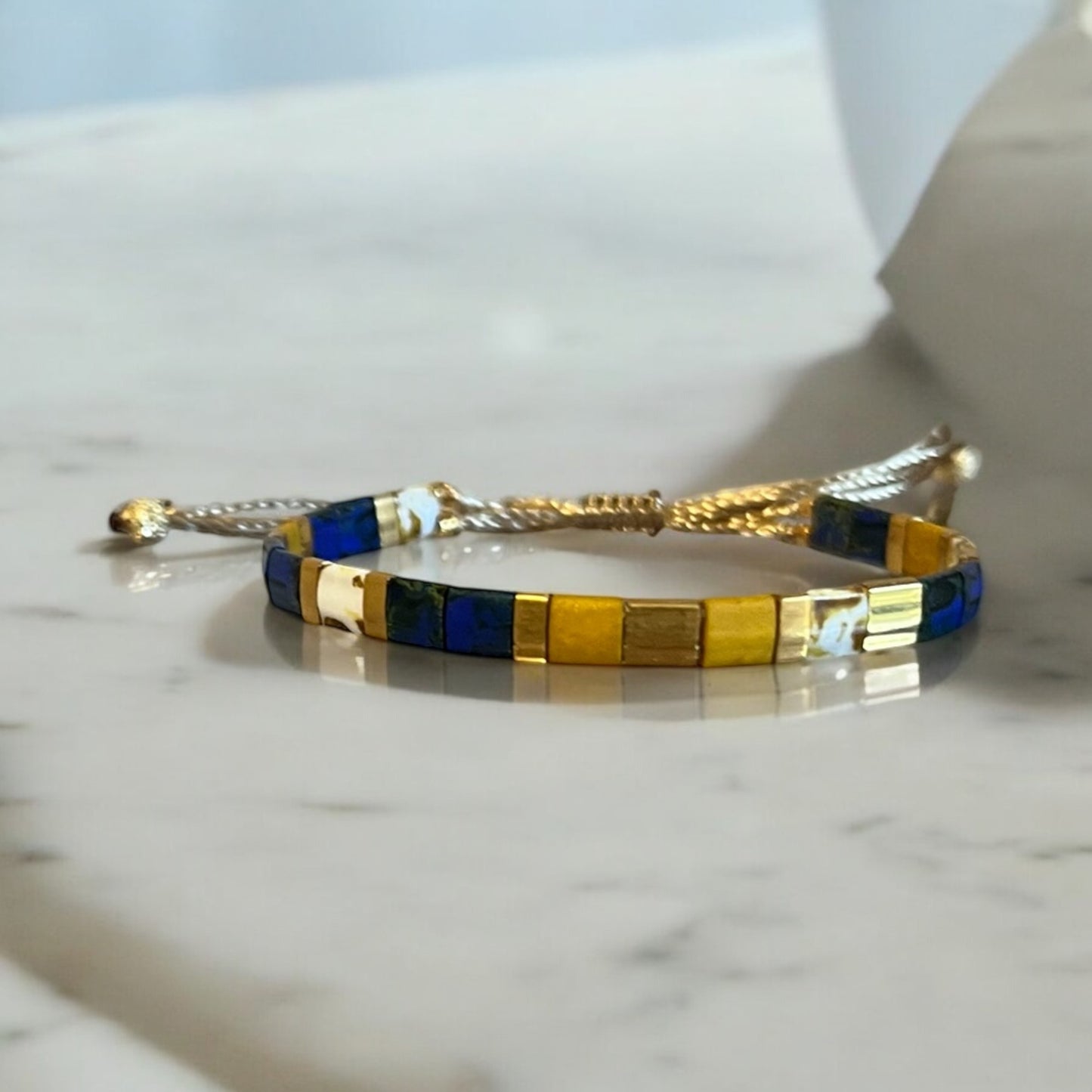 Bracelet Miyuki : Mëora , bracelet Miyuki Tila sur fil de soie
