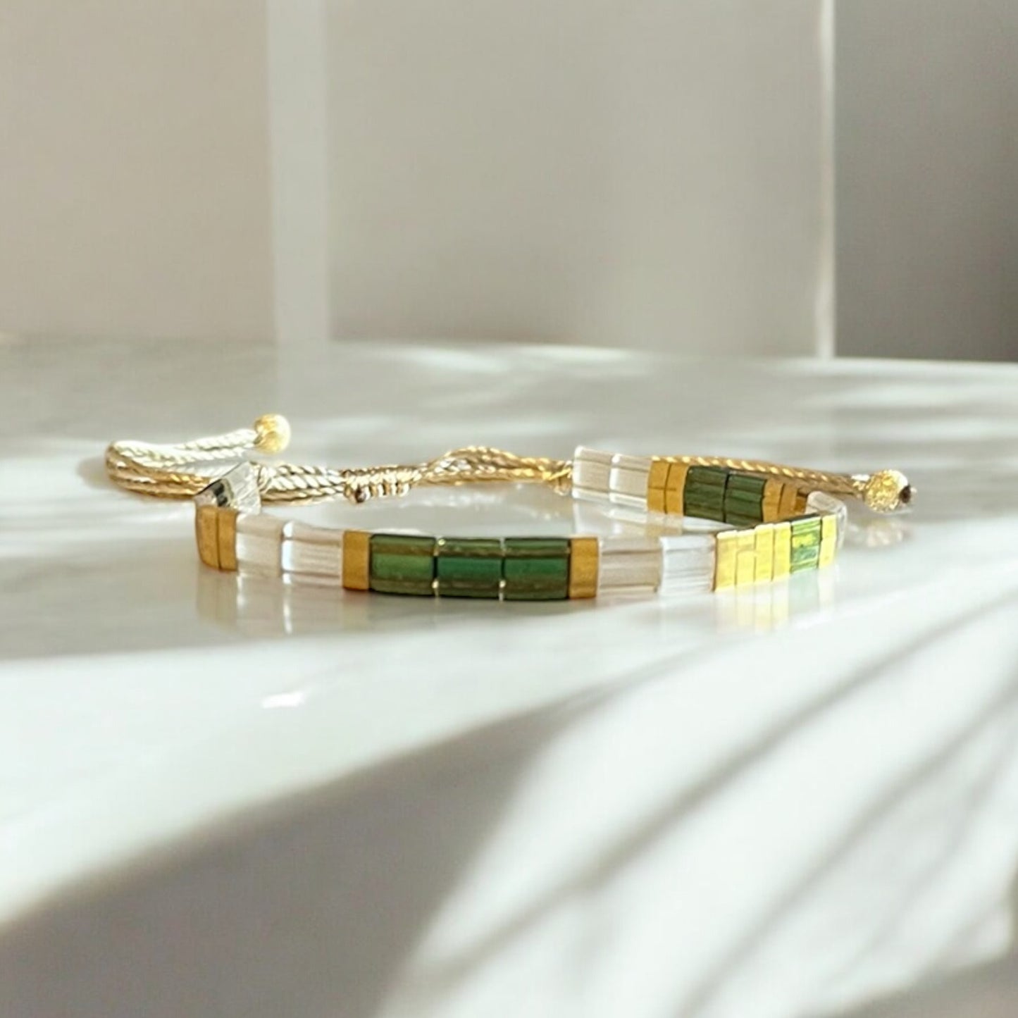Bracelet Miyuki : Ysaé, bracelet Miyuki Tila sur fil de soie