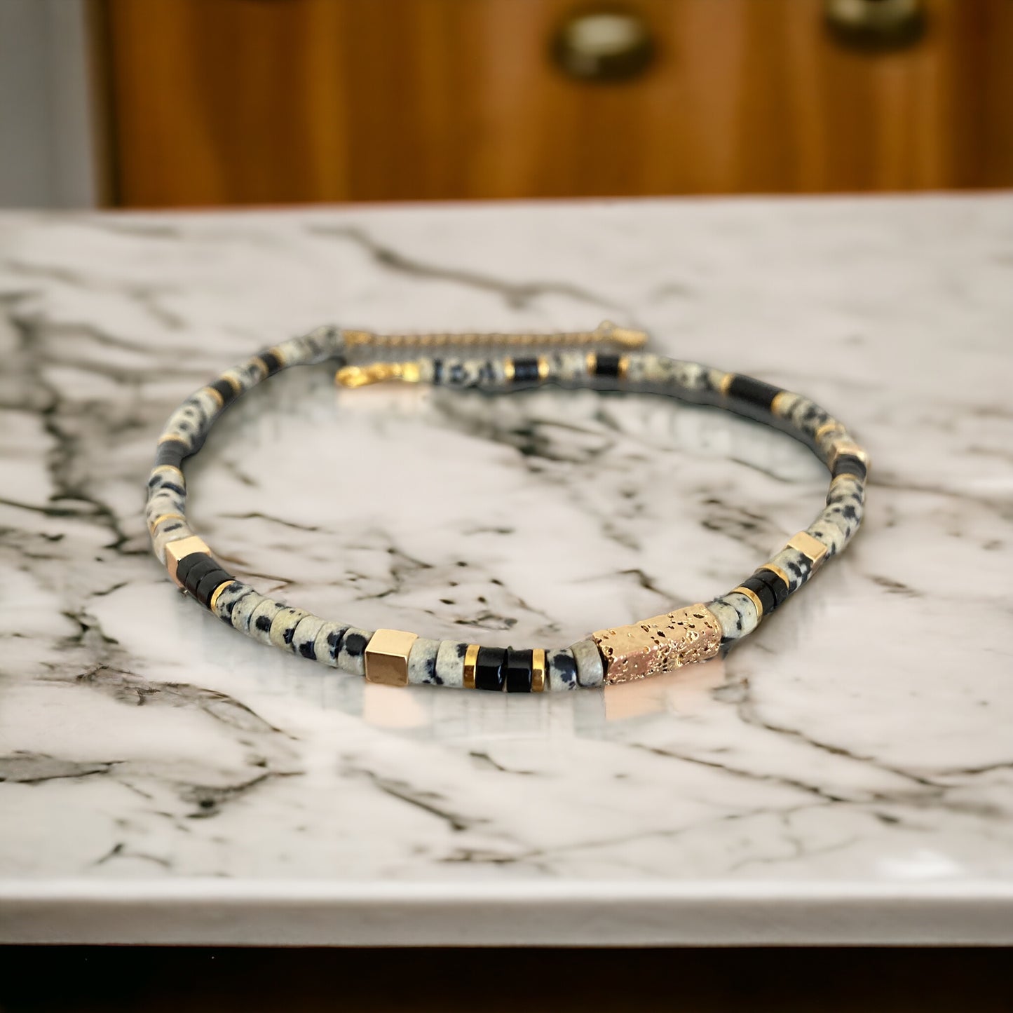 Collier précieux | Aria , collier heishi jaspe dalmatien et onyx noir
