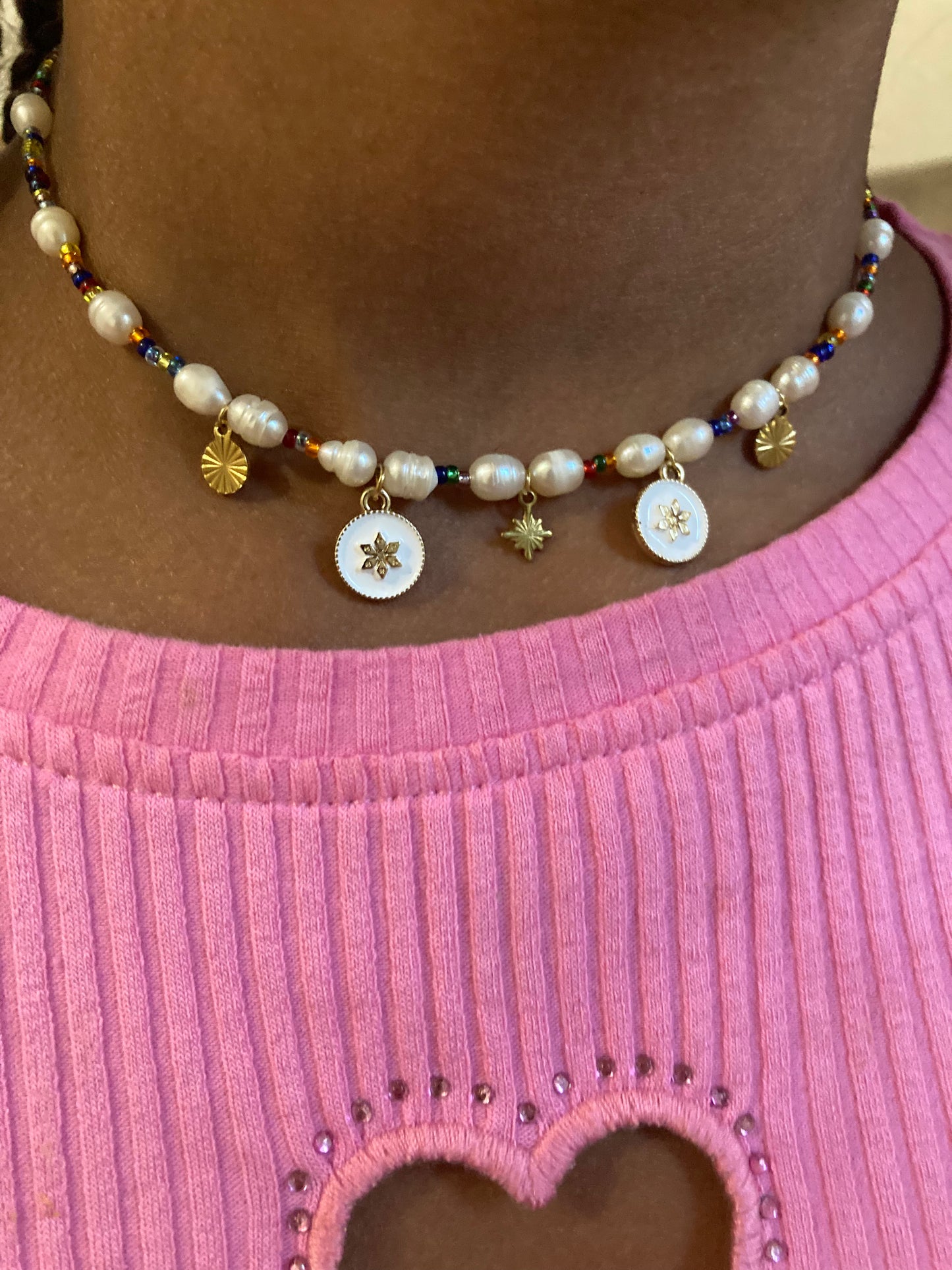 Collier Miyuki : Ambre , collier à breloque en perles miyuki multicolores et perles de cultures